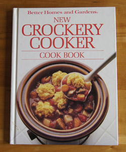 VINTAGE BETTER HOMES AND GARDENS CROCKERY COOKER COOKBOOK CROCK POT SLOW  COOKER