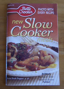 Vintage 2001 Rival Crock Pot Stoneware Slow Cooker Cookbook 