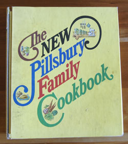 1963 Pillsbury Family Cook Book, Binder Edition